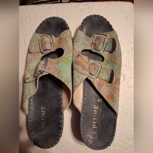 La Plume Leather Floral Sandals Made In Italy Sz 39, U.S. Womens Size 8-8.5